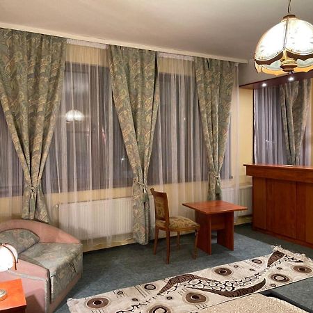 Хотел Сокол Plovdiv Extérieur photo