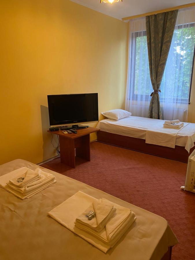 Хотел Сокол Plovdiv Extérieur photo